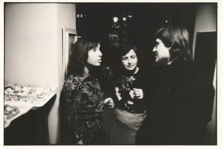 Zleva: Jana Vránová, Jiřina Hockeova, M. Gregor